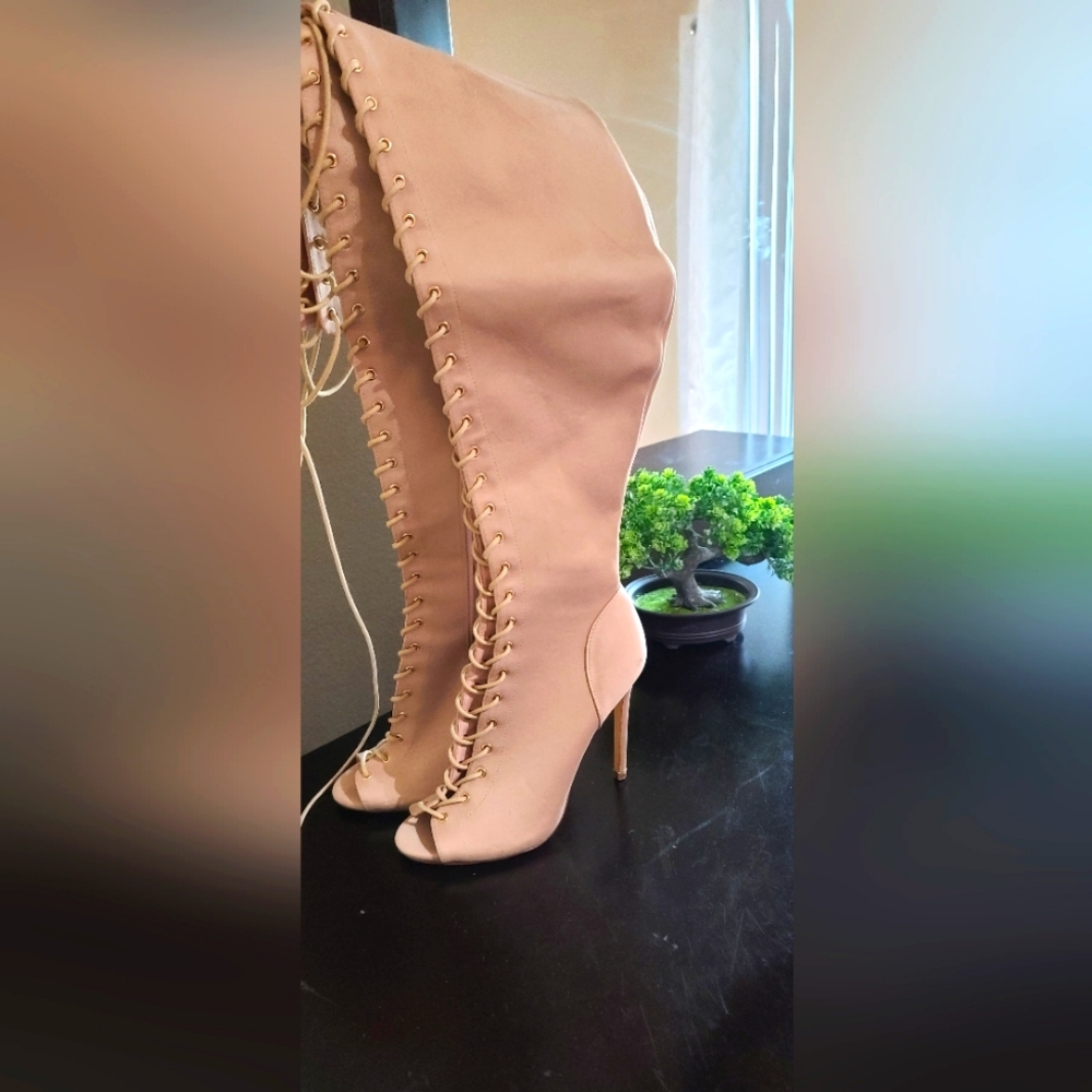 Women boots